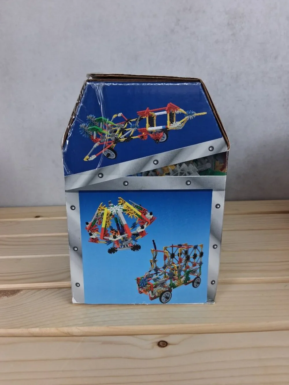 K'NEX Random Assorted Pieces Lot-Instruction Booklet + Building set Box included